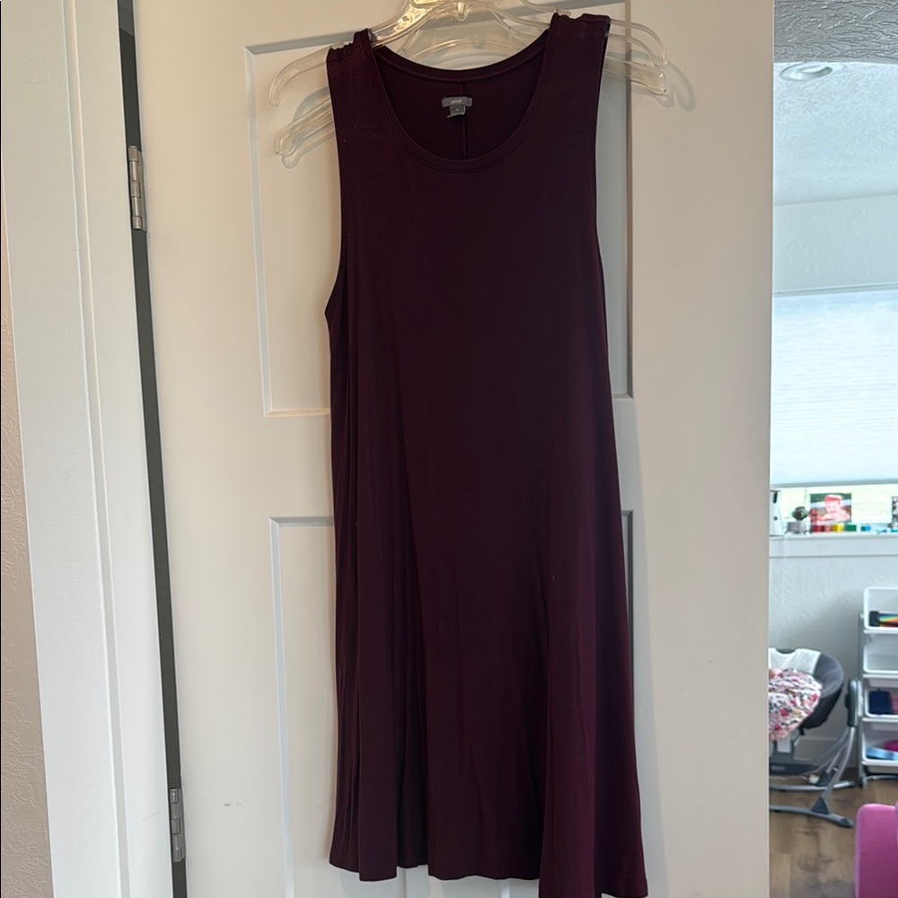 Sleeveless Burgundy Dress
